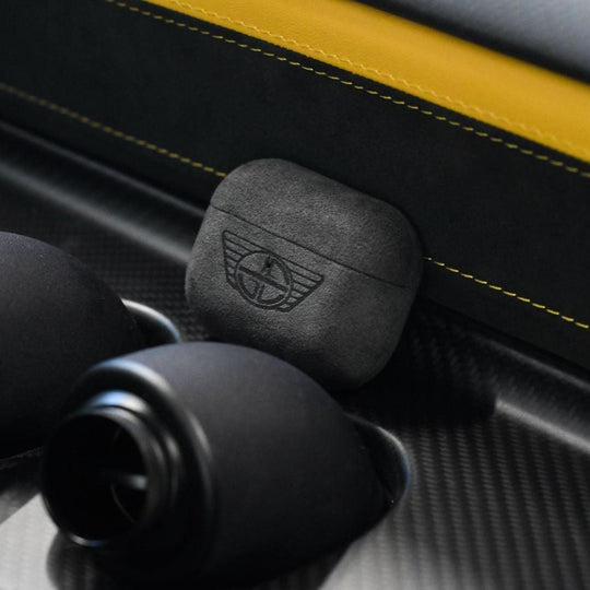 Donkervoort - AirPods 1/2 Gen Alcantara Case - Space Grey - Alcanside