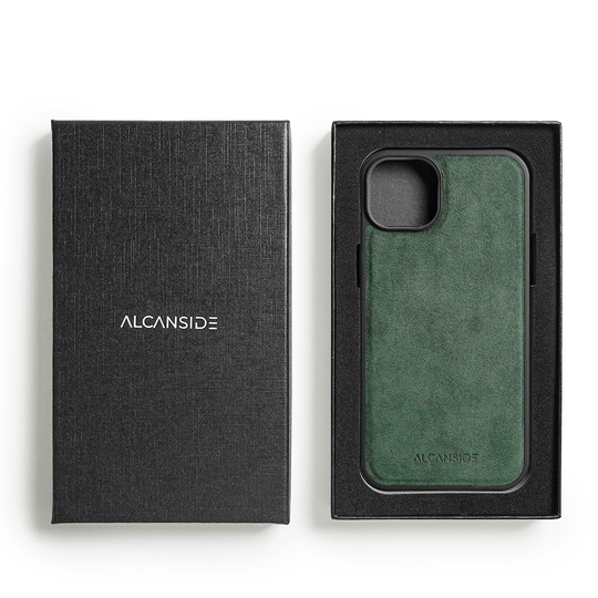 iPhone 14 Plus - Alcantara Case With MagSafe Magnet - Midnight Green - Alcanside