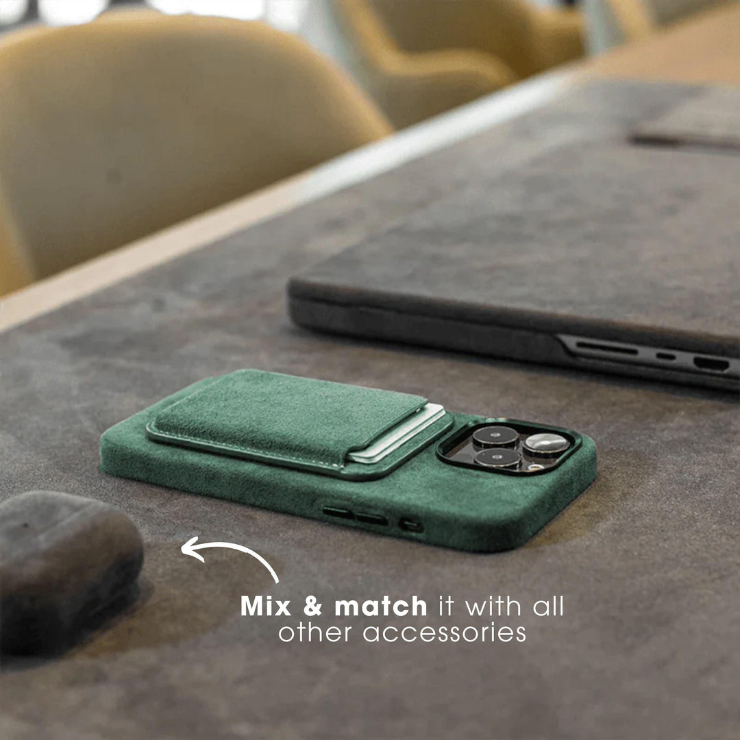 iPhone 13 Pro - Alcantara Case- Midnight Green - Alcanside